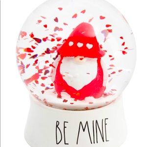 COPY - Brand New in Box RAE DUNN Be Mine Snow Globe Below $13 Retail